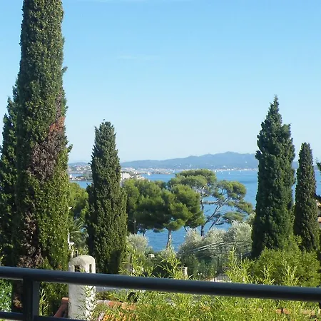 فيلة Le Hameau De La Crique De L'anglaise