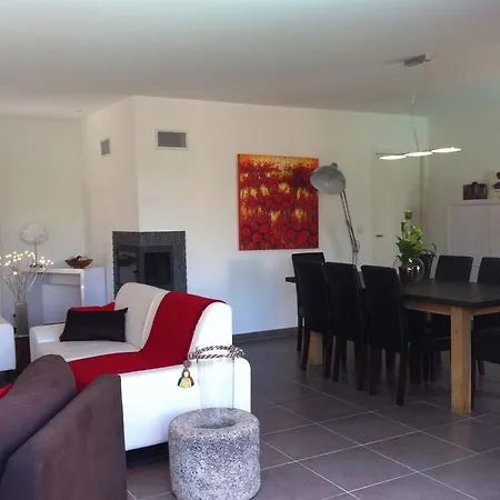 Le Hameau De La Crique De L'anglaise