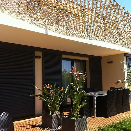 فيلة Le Hameau De La Crique De L'anglaise باندول