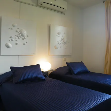 Le Hameau De La Crique De L'anglaise