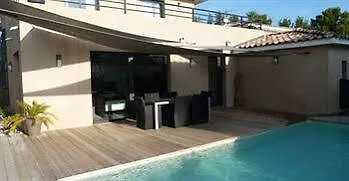 Le Hameau De La Crique De L'anglaise *