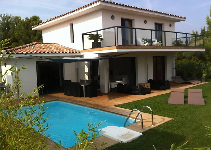 Villa Le Hameau De La Crique De L'anglaise Bandol