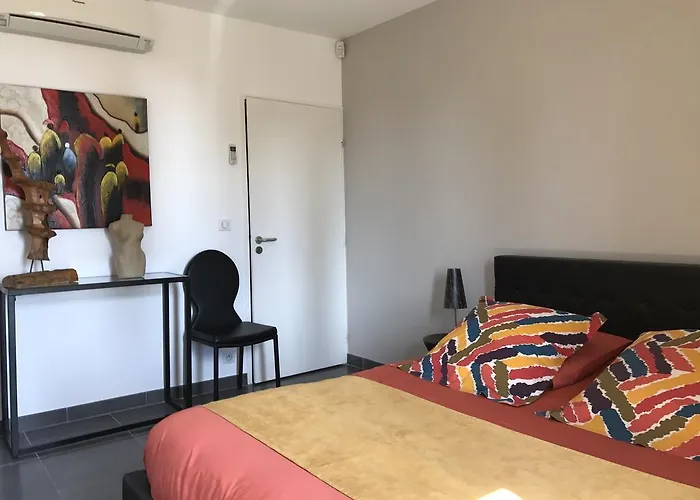 Le Hameau De La Crique De L'anglaise Bandol